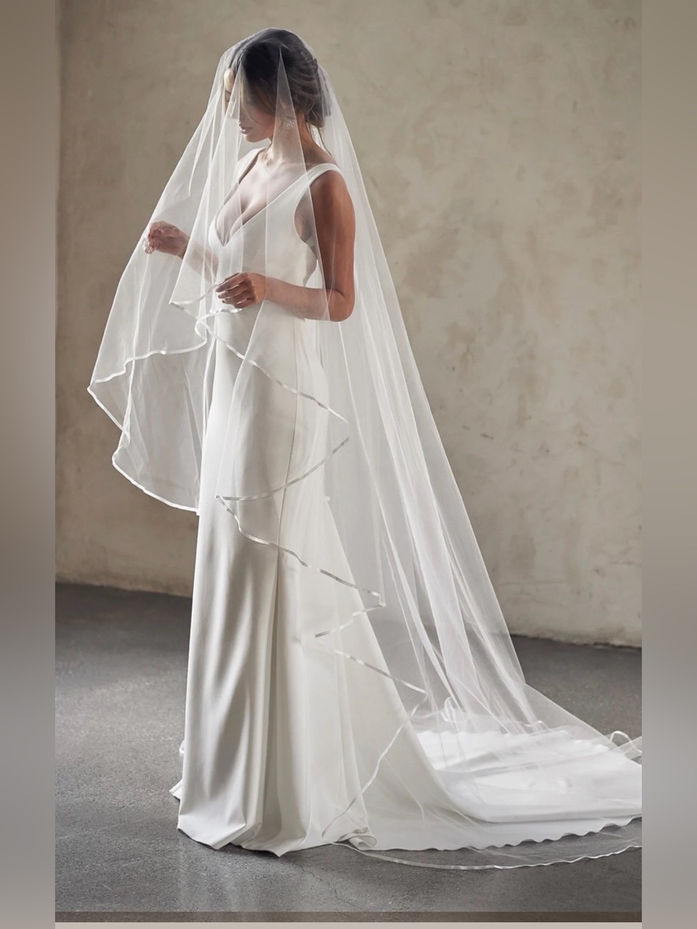 Satin Trim Cathedral Long Wedding Veil